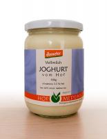 m* Joghurt gro&szlig;